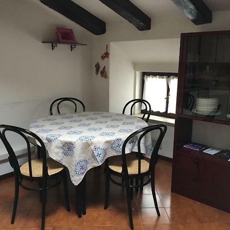 Apartamento Mansarda San Maurizio Trieste Exterior foto